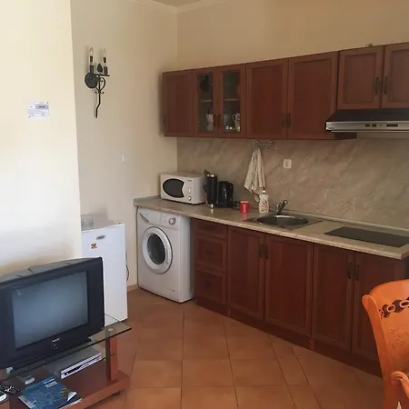 Appartement Romana 30 *